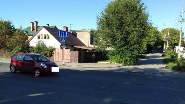 В Пятигорске под колеса иномарки попала девочка